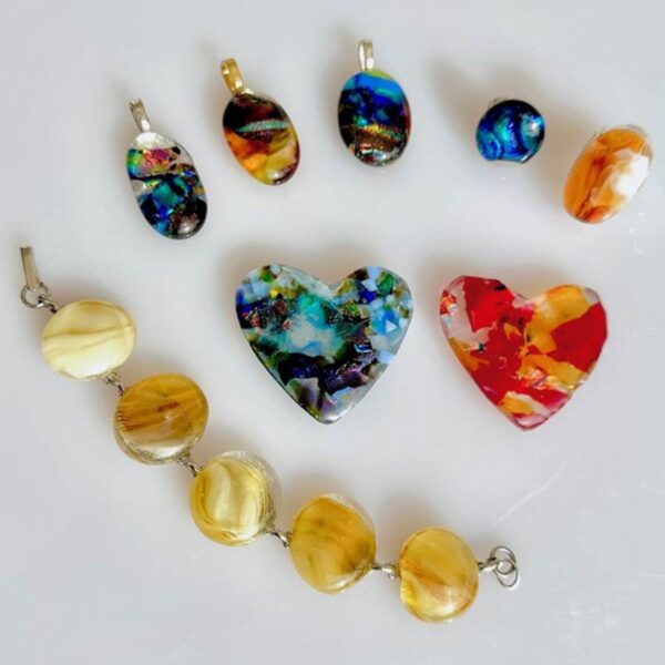 Glass Fusing (Kiln-Fired Glass) Projects with Bonnie Rubinstein May 12-16, 2025 - Image 2