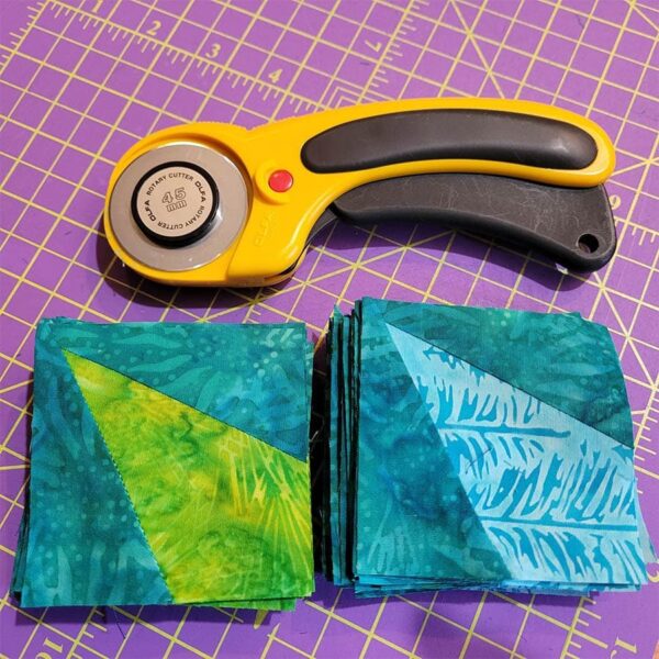 Make the Diamond Brigade Quilt with Toni Raynolds September 20-21, 2025 - Image 4