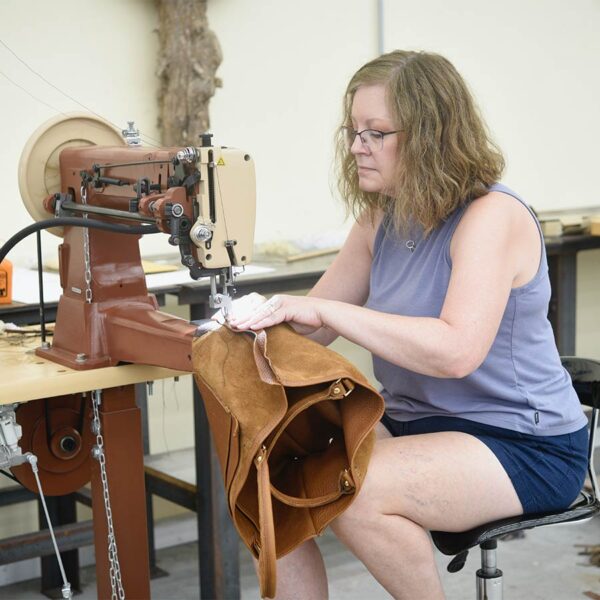 Leather Essentials for the Woodworker: Apron, Tool Roll, Small Tool Bag & Strop with Grady Douglass October 13-17, 2025 - Image 4